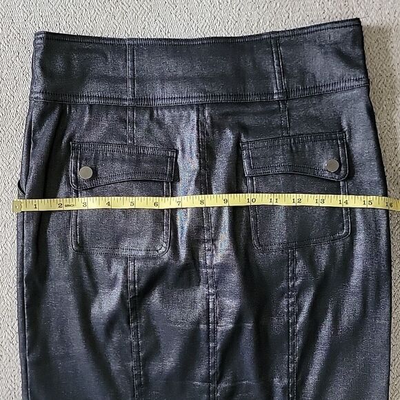 Bebe Black Shiny Metallic Pencil Skirt - Size 6 - Picture 9 of 16